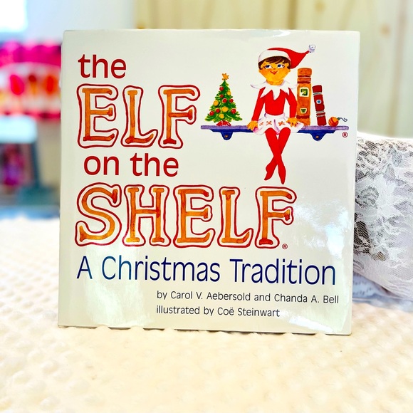 The The Elf on the Shelf - Blue Eye Girl Elf Christmas Elf Hardcover (Book ONLY) - Picture 1 of 6